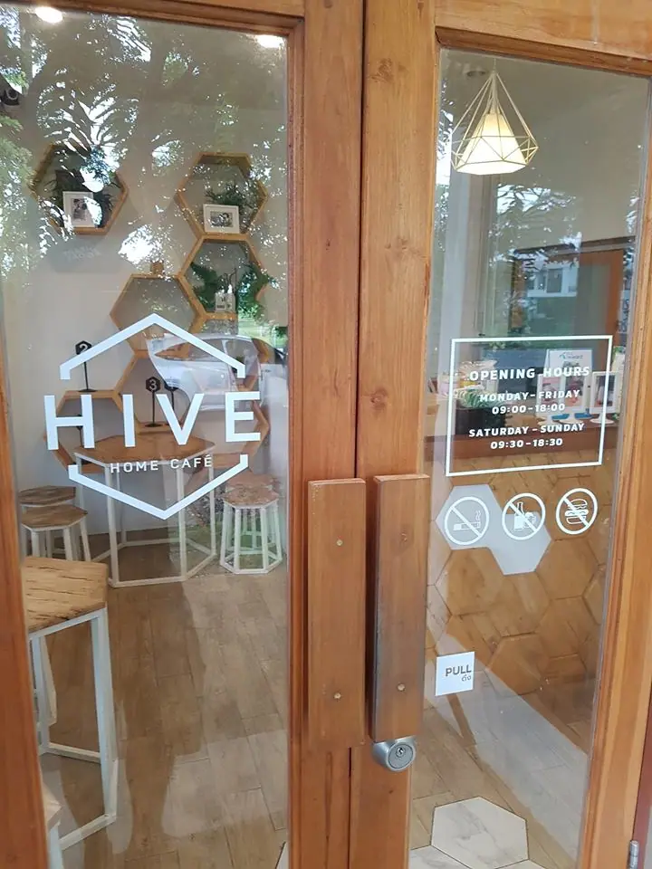 Hive Home Cafe Nan, Thailand — ภาพที่ 6 ผลงานสถาปัตยกรรมโดย MAKE IT POP