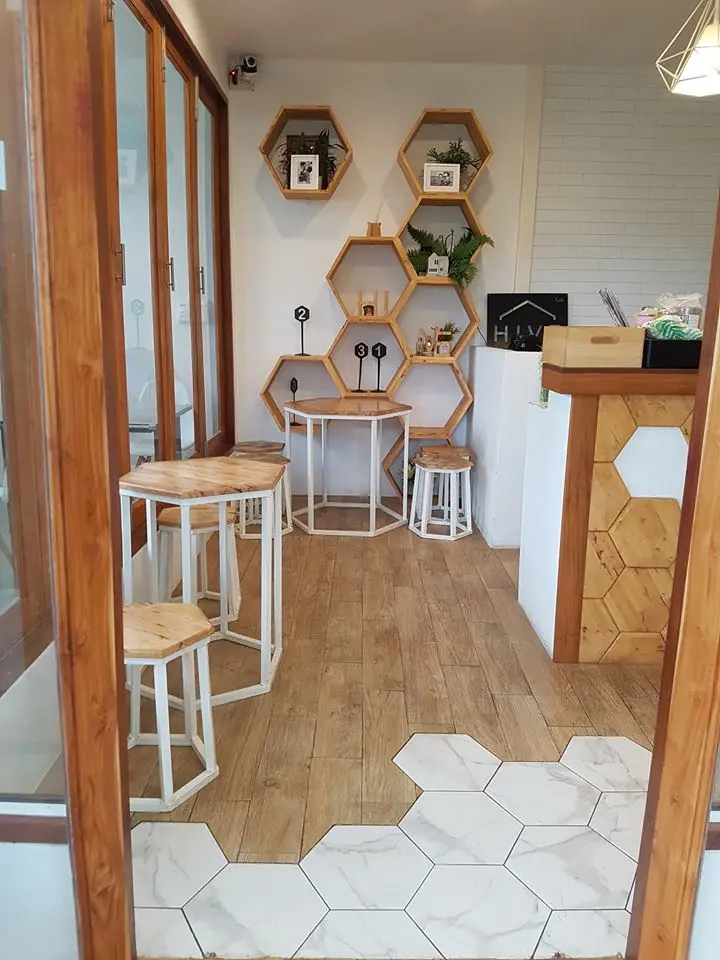 Hive Home Cafe Nan, Thailand — ภาพที่ 11 ผลงานสถาปัตยกรรมโดย MAKE IT POP
