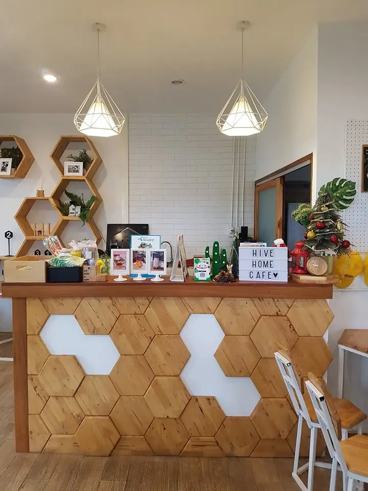 Hive Home Cafe Nan, Thailand — ภาพที่ 12 ผลงานสถาปัตยกรรมโดย MAKE IT POP
