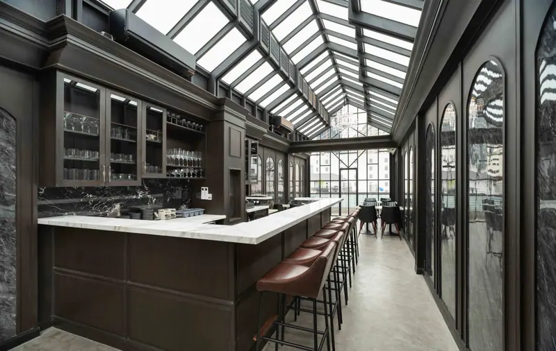 Holmes Phayathai, Thailand — ภาพที่ 12 ผลงานคาเฟ่และร้านอาหารโดย MAKE IT POP