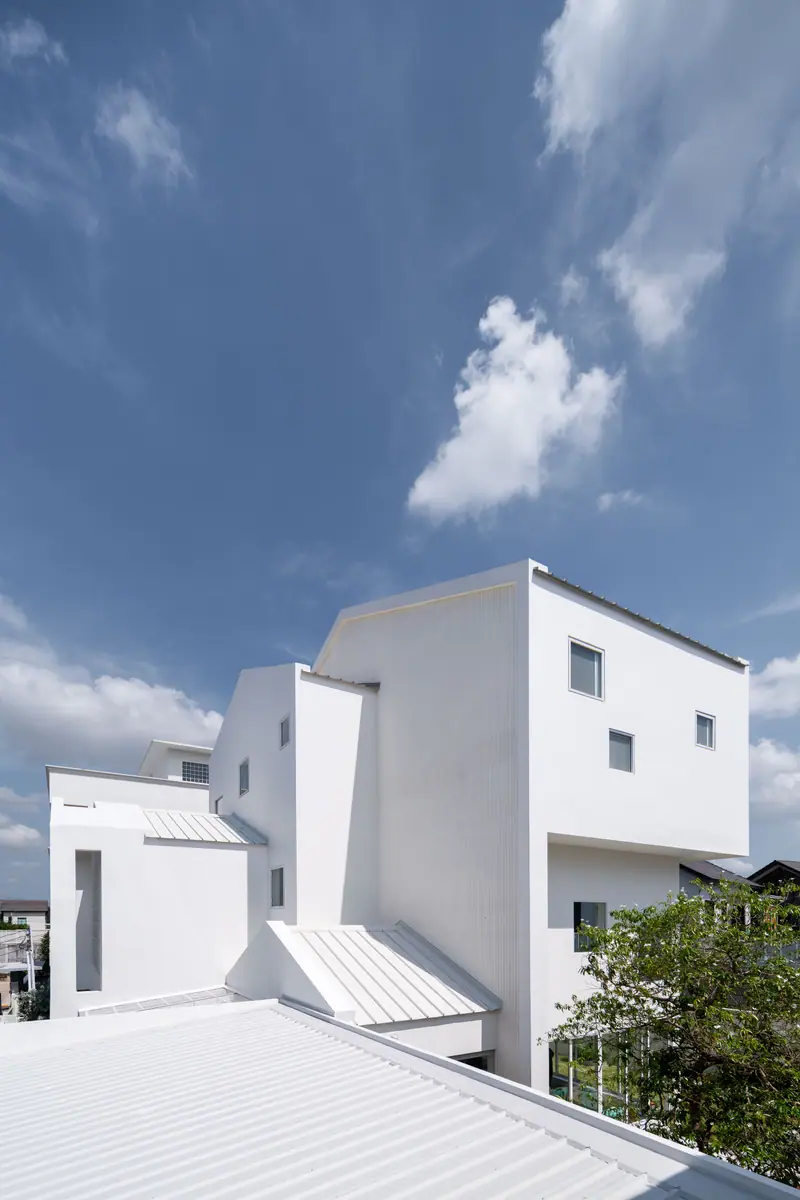 K Keng House — ภาพที่ 12 ผลงานสถาปัตยกรรมโดย MAKE IT POP
