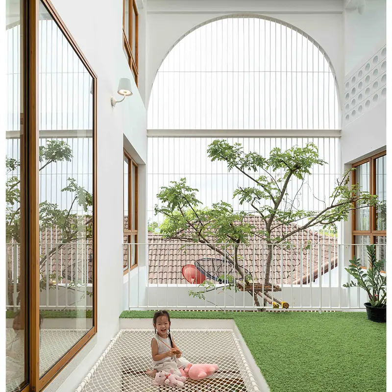 Light Cave House Theparak, Thailand — ภาพที่ 2 ผลงานสถาปัตยกรรมโดย MAKE IT POP
